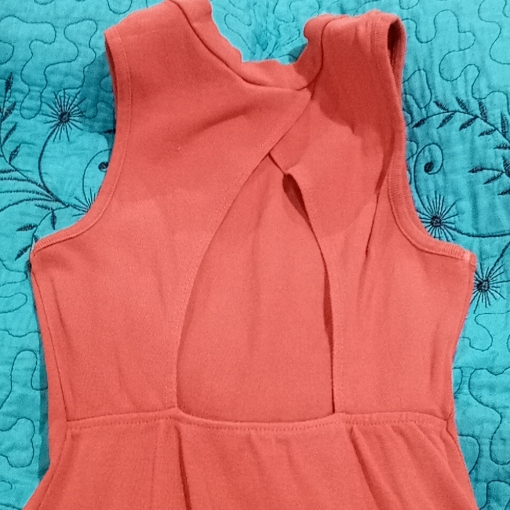 Dress - Picture 3 of 3